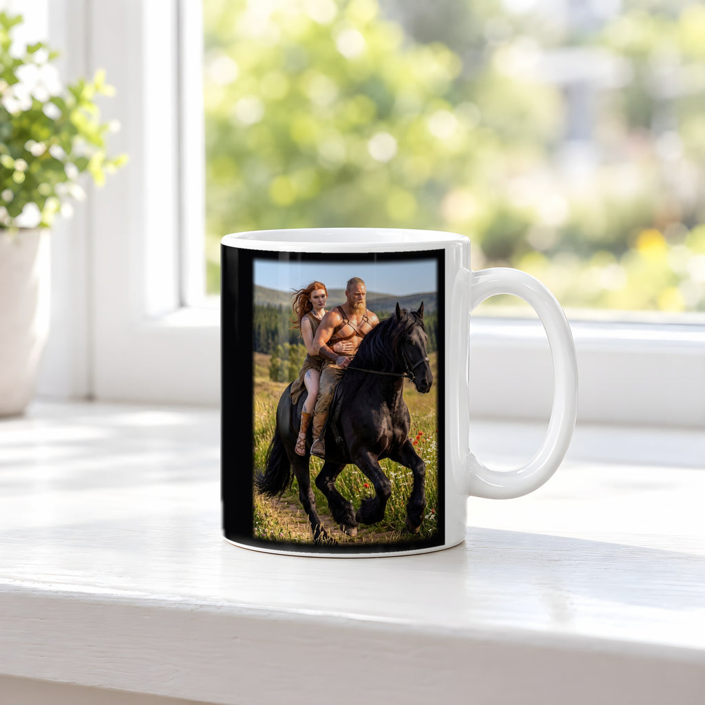 Sommerritt – weiße Tasse, auf der Fensterbank