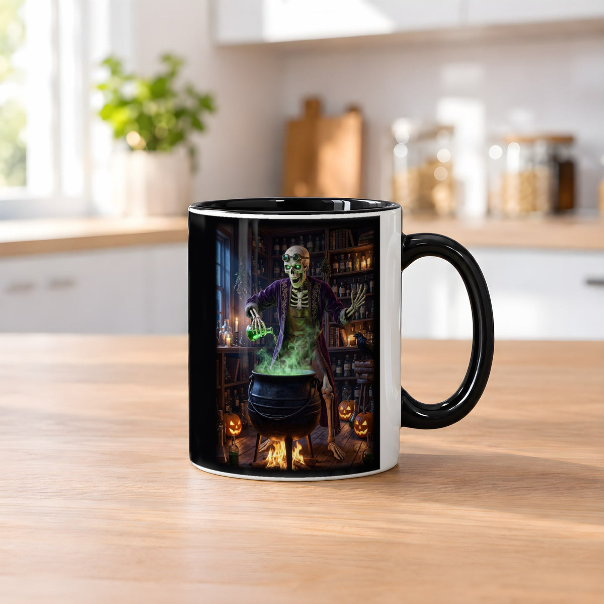 Der Alchemist – Tasse innen schwarz, auf dem Küchentresen