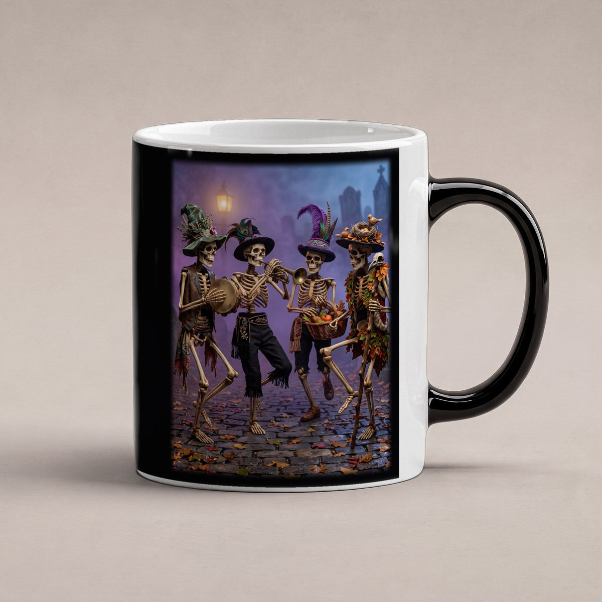Die Knochenkapelle – Black Edition Zaubertasse mit Motiv (heiß), freigestellt