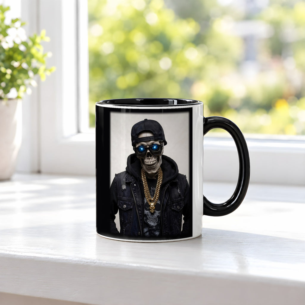 Das Gold-Skelett – Tasse innen schwarz, auf der Fensterbank