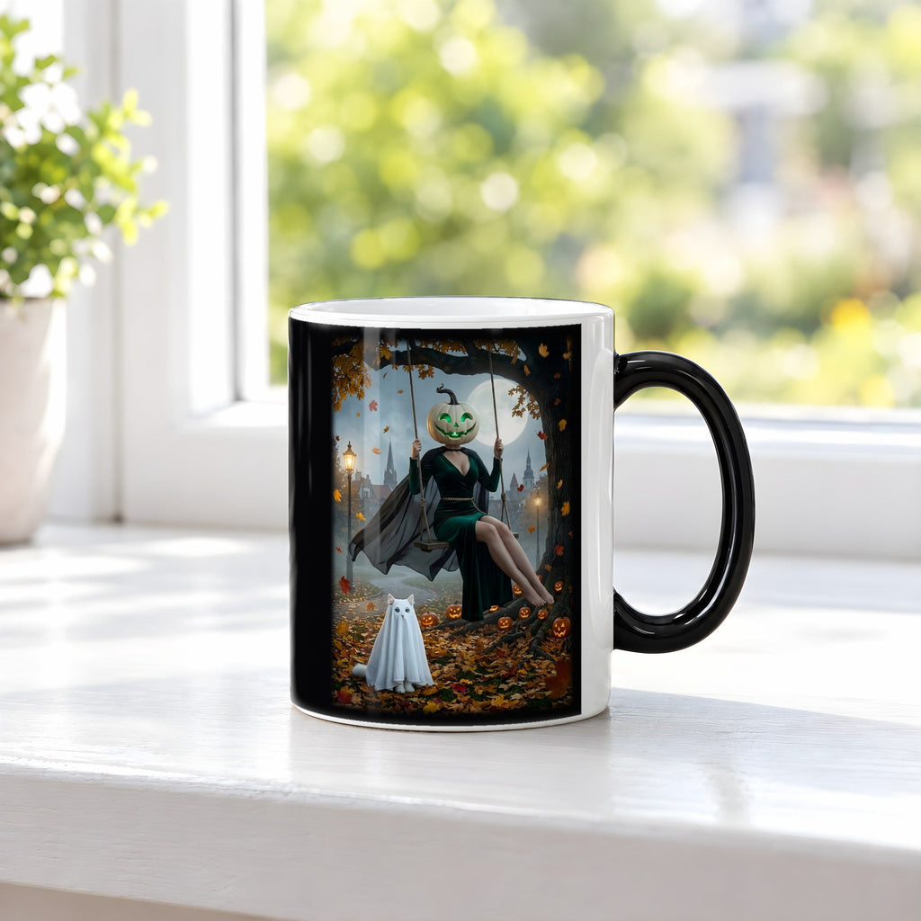 Die Herbstschaukel – Black Edition Zaubertasse mit Motiv (heiß), auf der Fensterbank