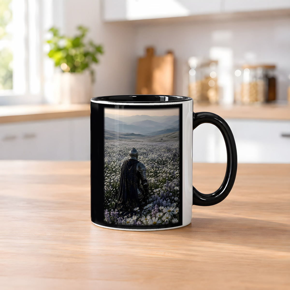 Der stille Morgen – Tasse innen schwarz, auf dem Küchentresen