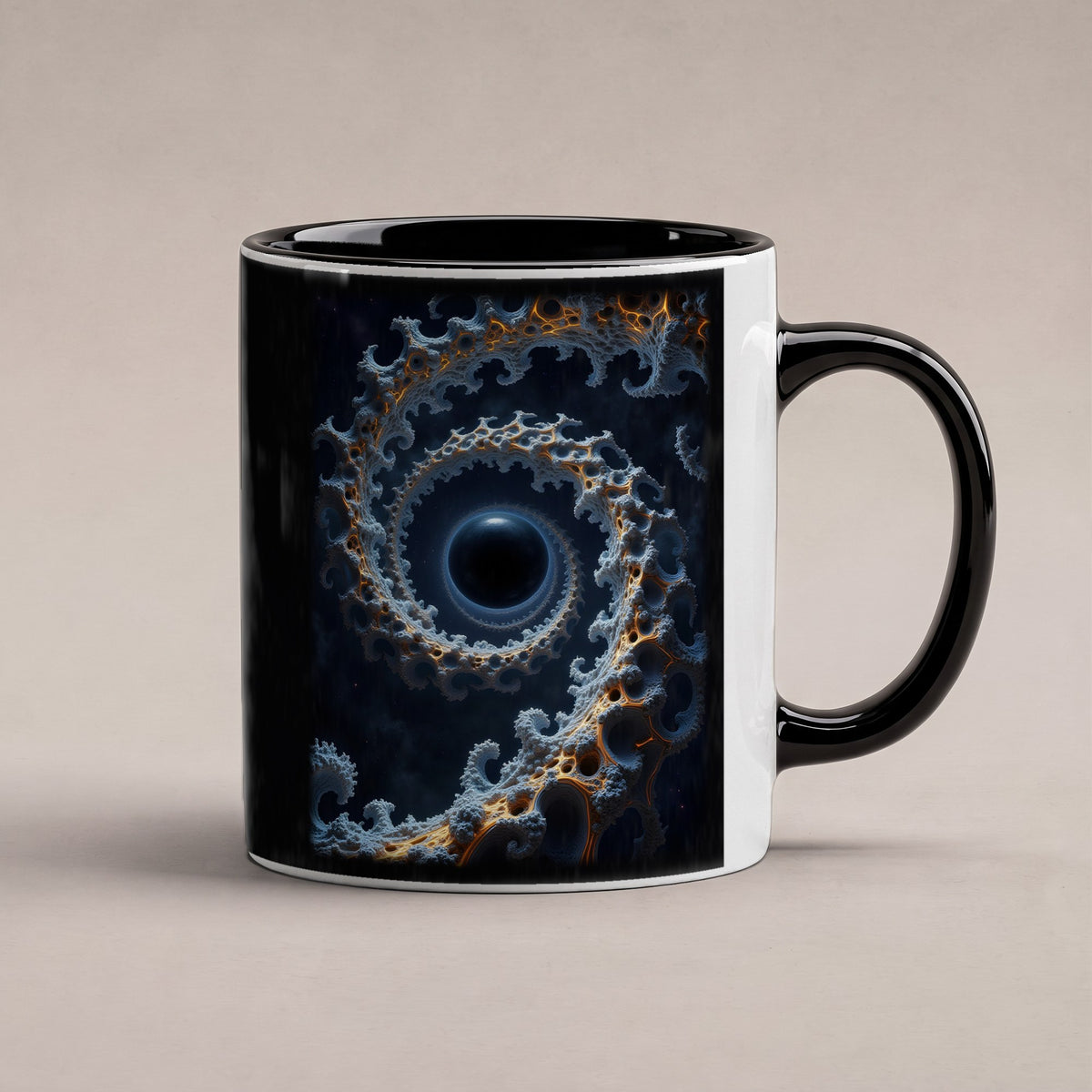Die Spirale – Tasse innen schwarz, freigestellt