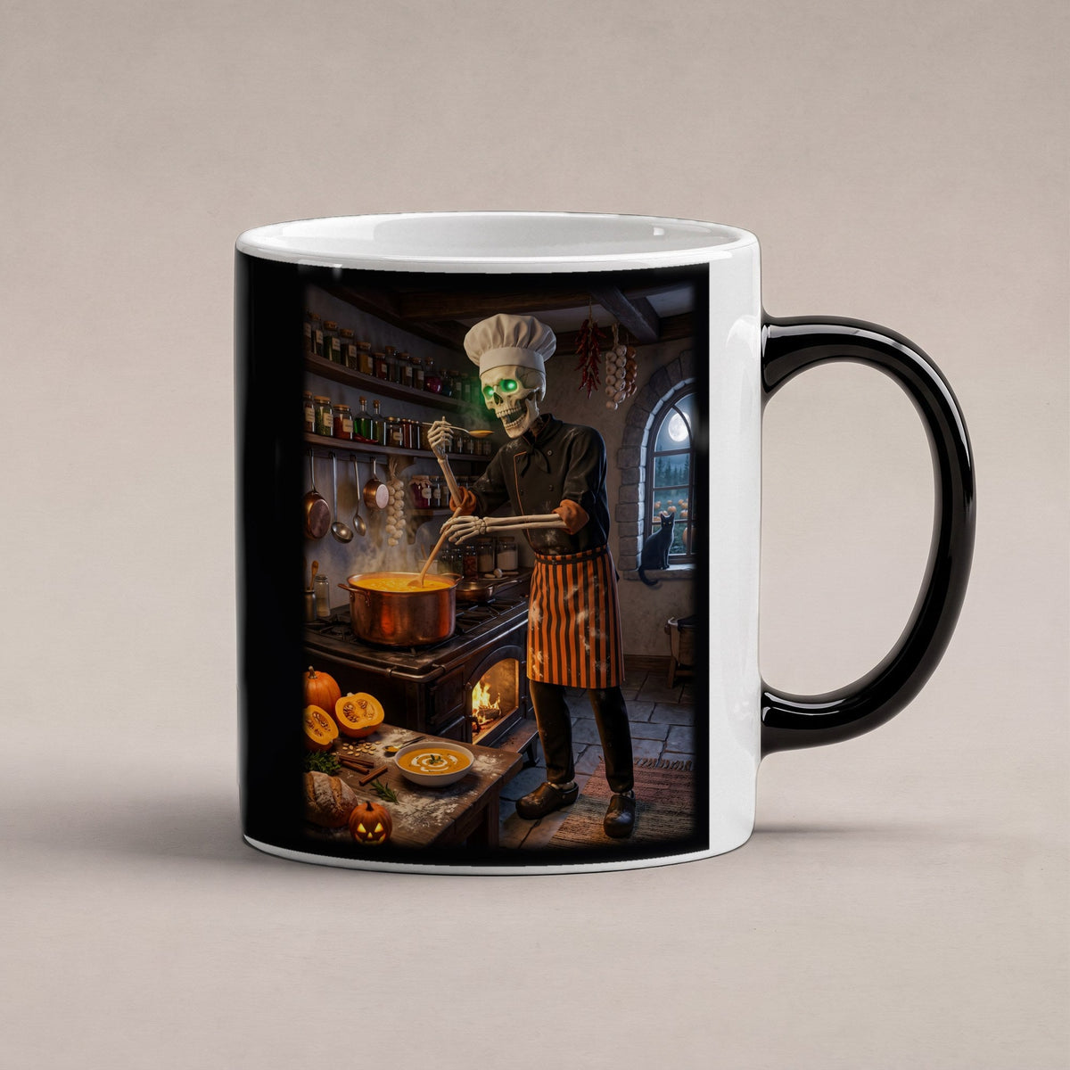 Der Suppenkoch – Black Edition Zaubertasse mit Motiv (heiß), freigestellt