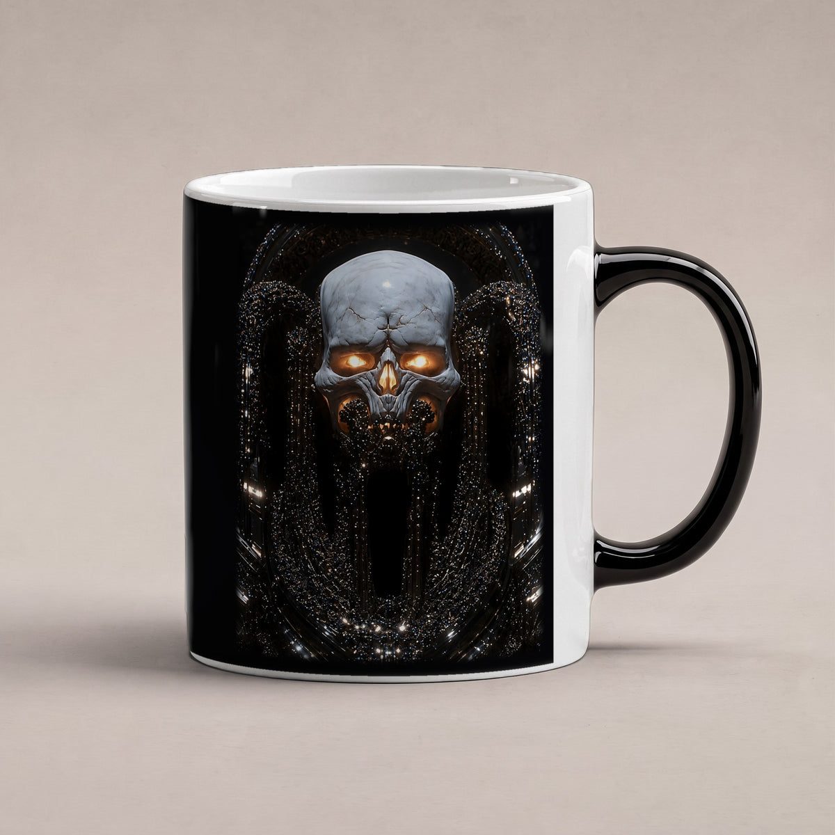 Der Totenfürst – Black Edition Zaubertasse mit Motiv (heiß), freigestellt