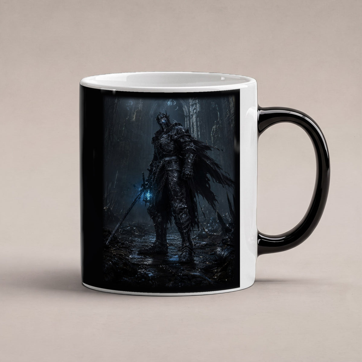 Der Untotenwächter – Black Edition Zaubertasse mit Motiv (heiß), freigestellt