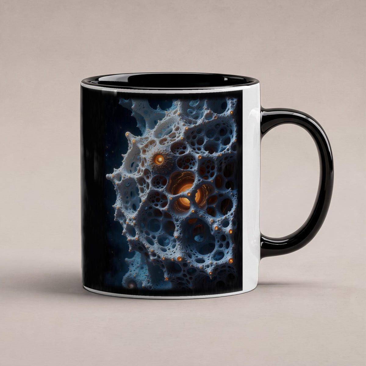 Der Wabenkern – Tasse innen schwarz, freigestellt
