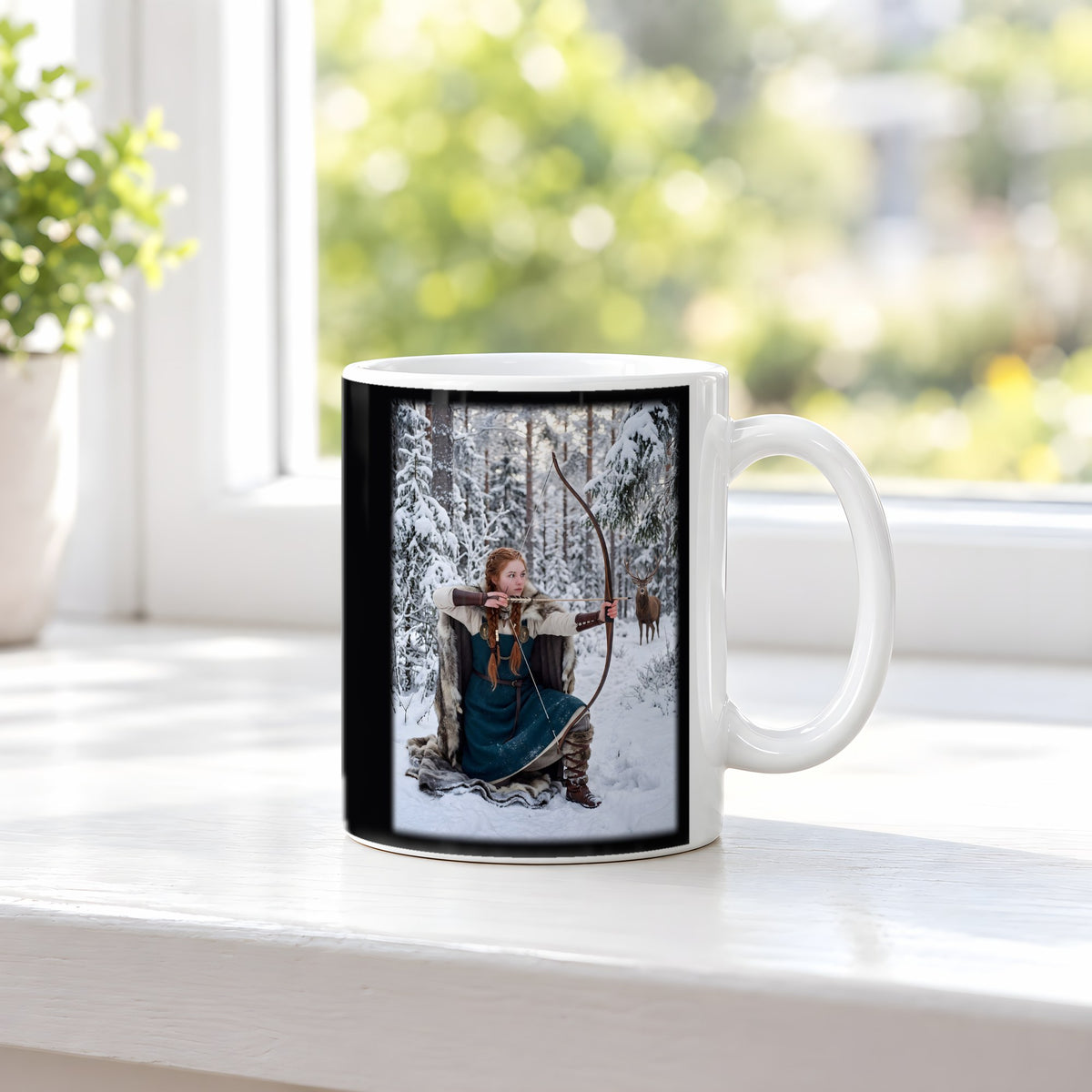 Die Winterjägerin – weiße Tasse, auf der Fensterbank