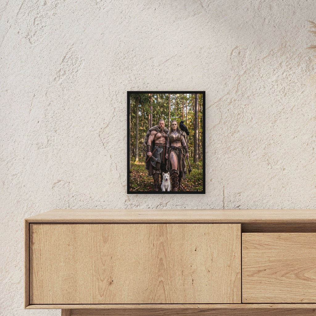 Der Herbstpfad – Wikingerpaar mit weißem Welpen im Herbstwald, im schwarzen Holzrahmen, über einem Sideboard