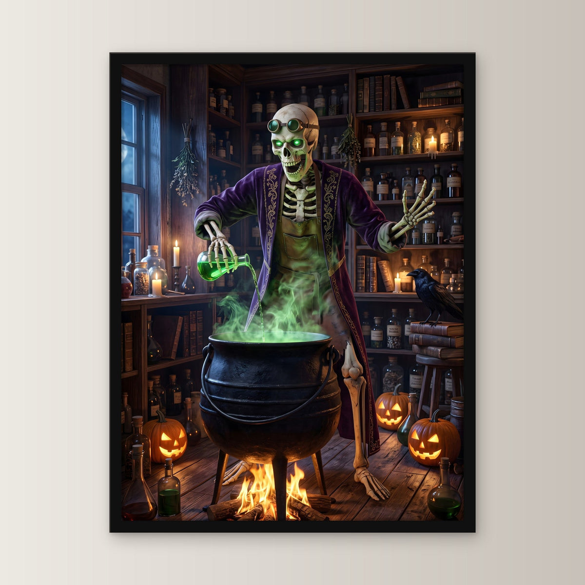 Der Alchemist – Skelett braut grünen Trank am Kessel in der Hexenküche, im schwarzen Holzrahmen, gerade von vorn an heller Wand