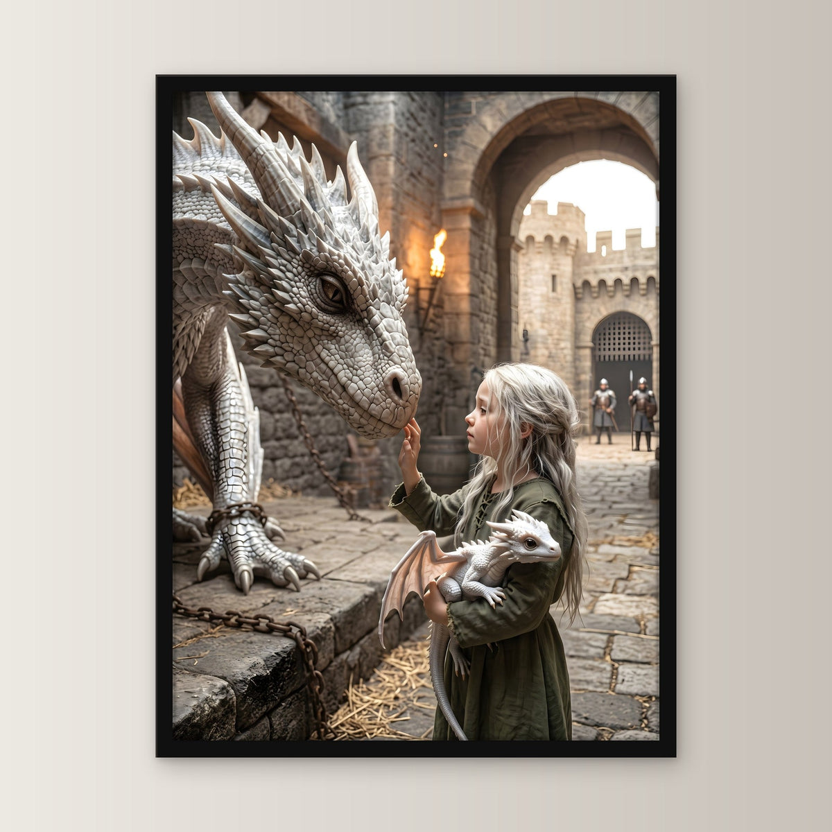 Die kleine Drachenhüterin – Mädchen mit Drachenjungem streichelt einen weißen Drachen vor der Burg, im schwarzen Holzrahmen, gerade von vorn an heller Wand