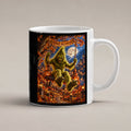 Die Mondschaukel – Halloween-Monster auf einer Schaukel unter dem Vollmond, Tasse Weiß, freigestellte Produktansicht