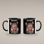 Freche Ratte V2 – Tasse mit Spruch. Innen schwarz. 4 BEIDE SEITEN. KI-Motiv.