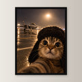 Katze am Flugfeld – Gerahmtes Wandbild. 30×40 cm. 1 FRONTAL. KI-Motiv.