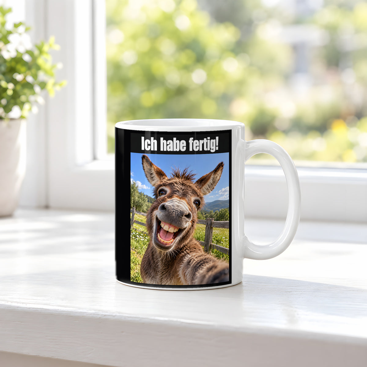 Lachender Esel – Tasse mit Spruch. Weiß. 3 FENSTER. KI-Motiv.