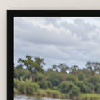 Weinendes Capybara – Gerahmtes Wandbild. 60×80 cm. 3 DETAIL. KI-Motiv.