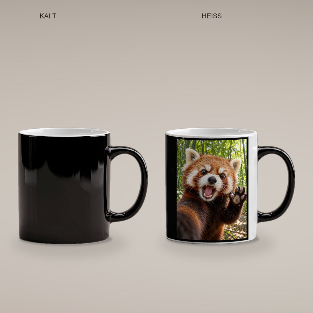 Empörter roter Panda – Tasse. Zaubertasse: Wärmeeffekt. 4 KALT HEISS. KI-Motiv.