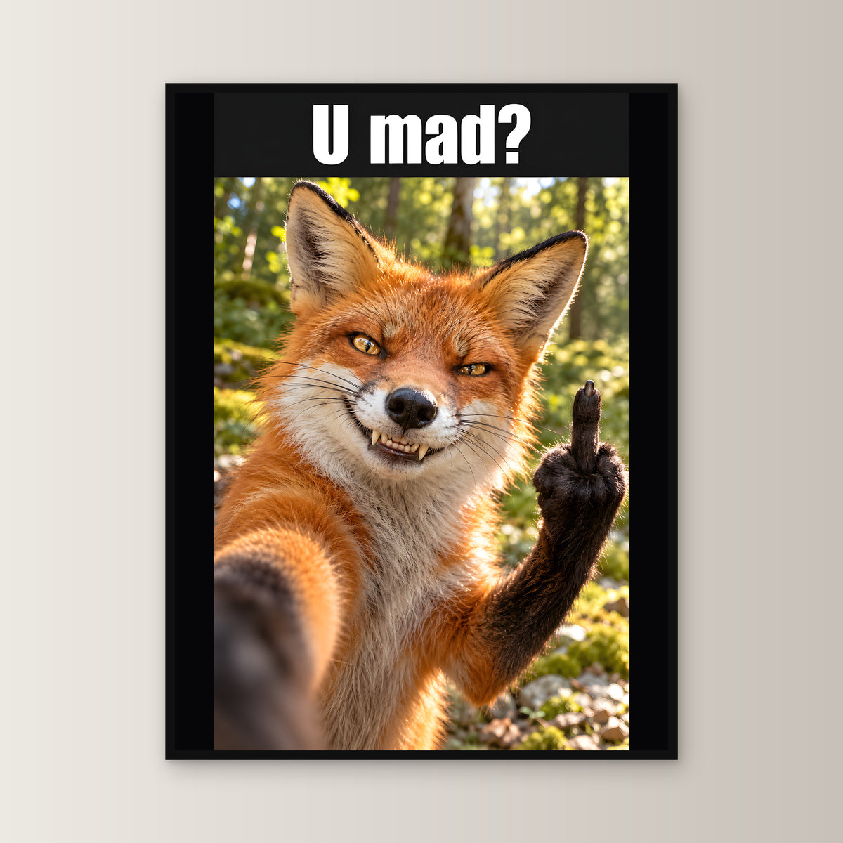 Fuchs mit Mittelfinger – Gerahmtes Wandbild mit Spruch. 60×80 cm. 1 FRONTAL. KI-Motiv.