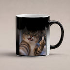 Katze mit Mittelfinger – Tasse mit Spruch. Zaubertasse: Wärmeeffekt. 6 WAERMEEFFEKT. KI-Motiv.