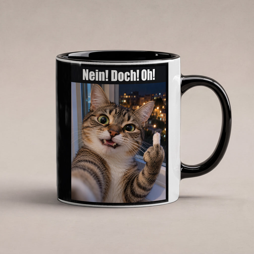 Katze mit Mittelfinger – Tasse mit Spruch. Innen schwarz. 1 STUDIO. KI-Motiv.