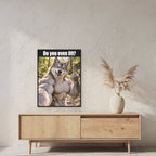 Muskelwolf mit Mittelfinger – Gerahmtes Wandbild mit Spruch. 60×80 cm. 2 RAUM. KI-Motiv.