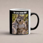 Muskelwolf mit Mittelfinger – Tasse mit Spruch. Zaubertasse: Wärmeeffekt. 1 STUDIO HEISS. KI-Motiv.