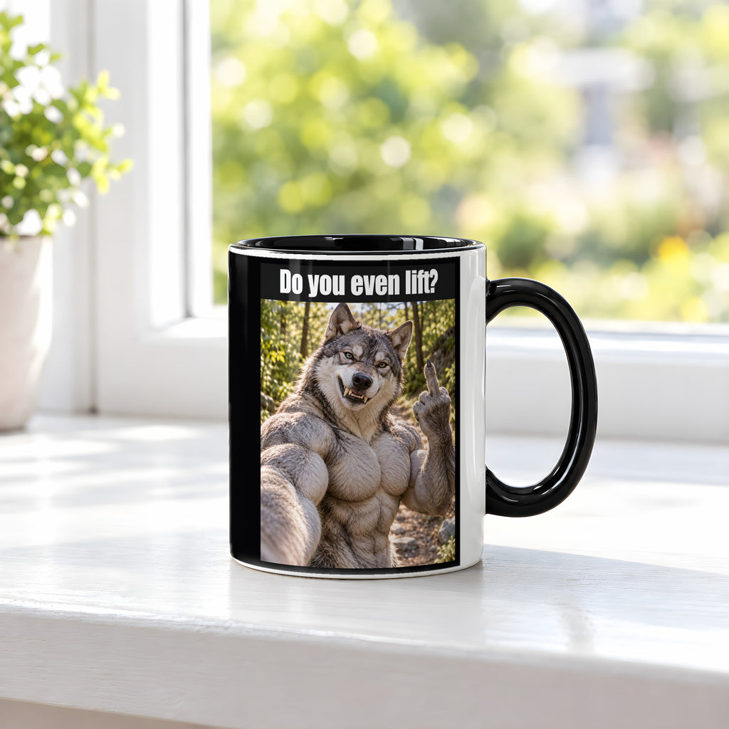 Muskelwolf mit Mittelfinger – Tasse mit Spruch. Innen schwarz. 3 FENSTER. KI-Motiv.