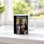 Muskelgorilla mit Mittelfinger – Tasse mit Spruch. Weiß. 3 FENSTER. KI-Motiv.