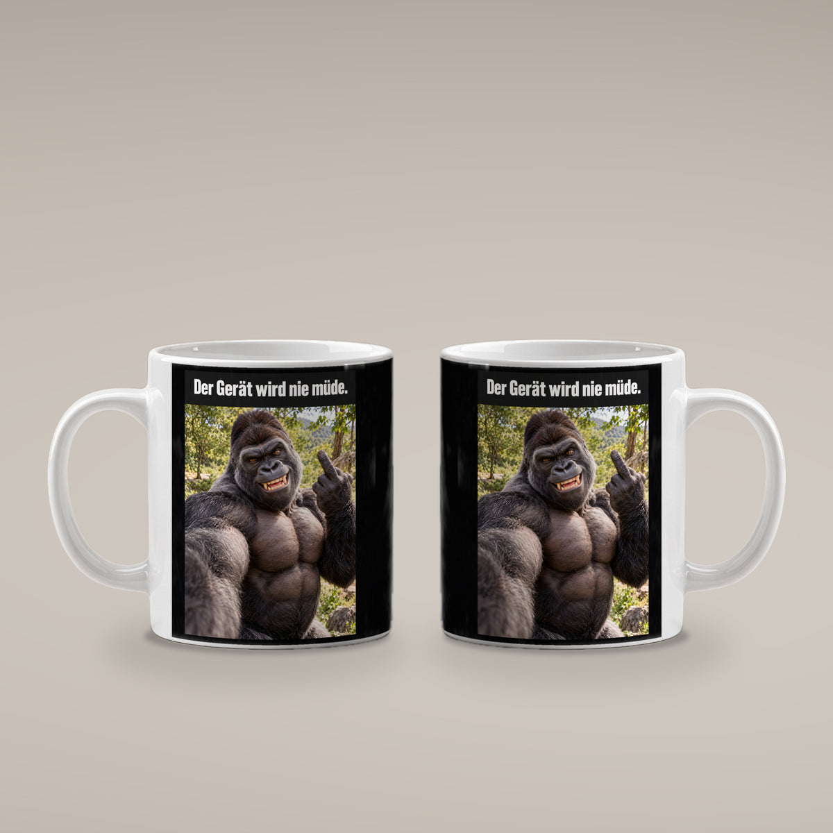 Muskelgorilla mit Mittelfinger – Tasse mit Spruch. Weiß. 4 BEIDE SEITEN. KI-Motiv.