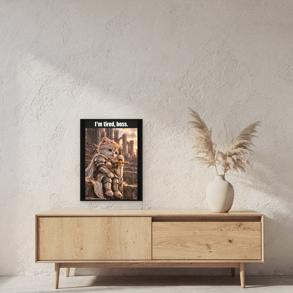 I’m tired, boss. – Gerahmtes Wandbild. 45×60 cm. 2 RAUM. KI-Motiv.