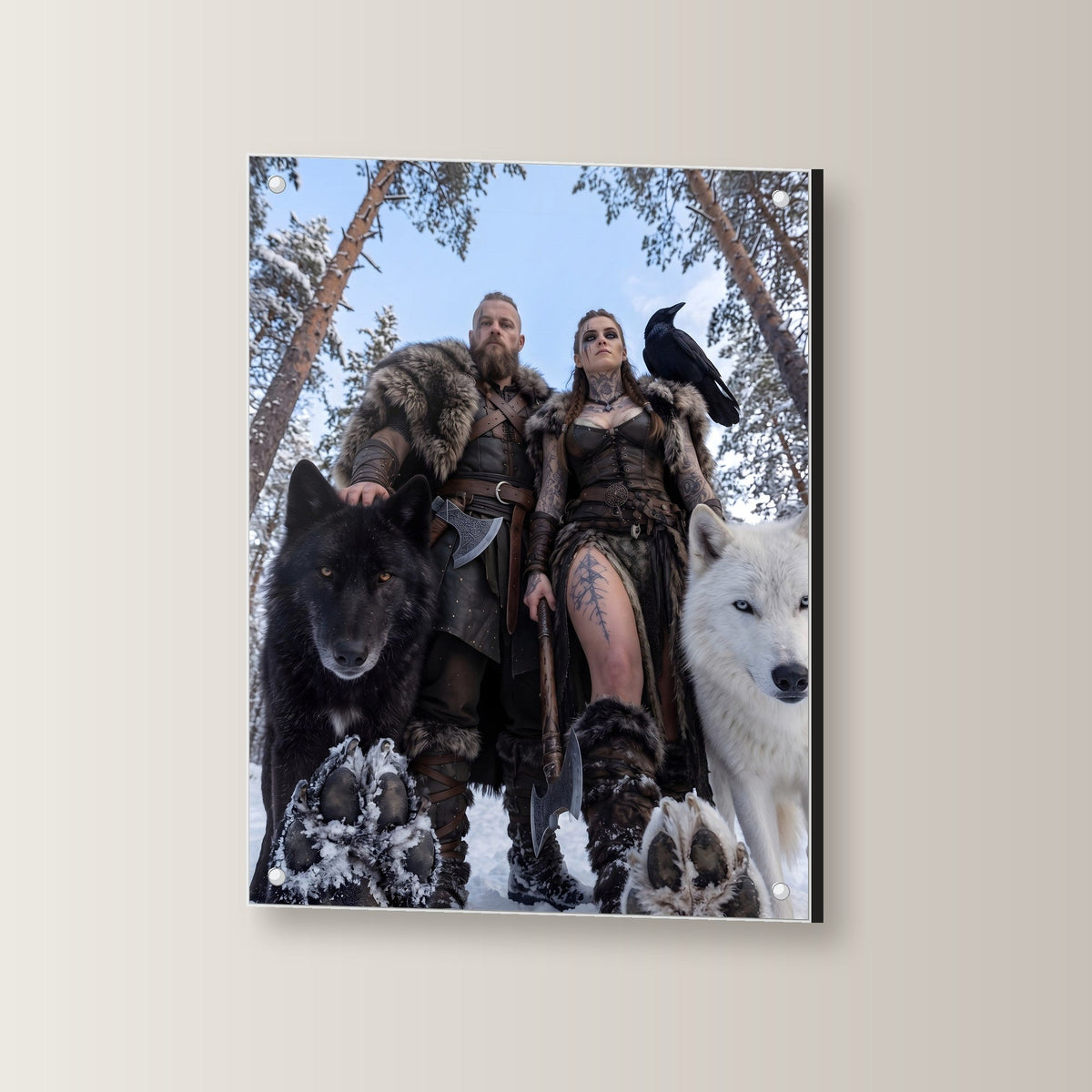 Die Wolfswacht – Wikingerpaar mit zwei Wölfen von unten gesehen, auf Acrylglas mit Abstandshaltern, leicht gedreht an der Wand