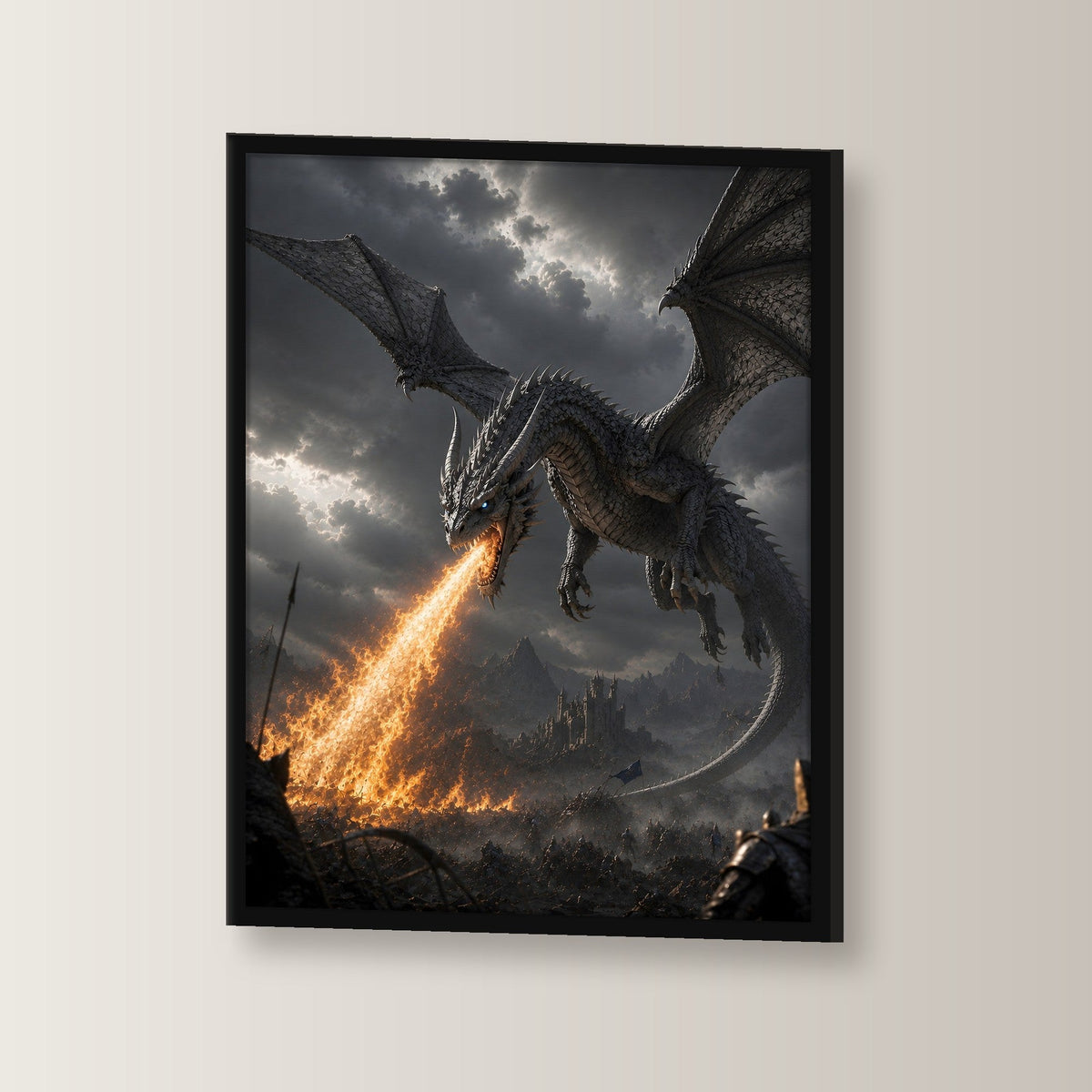 Grauer Drache über brennendem Tal, Fantasy Wandbild gerahmt im schwarzen Holzrahmen, leicht gedreht an der Wand fotografiert