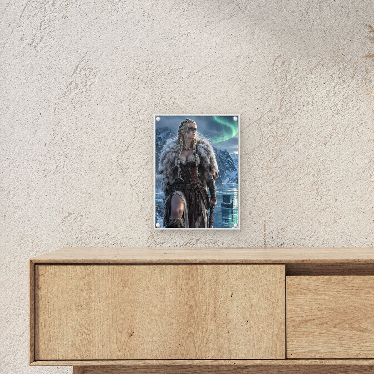 Schildmaid mit Axt unter Polarlicht am Fjord, Dark Fantasy Acrylglasbild auf Acrylglas mit Edelstahl-Abstandshaltern ueber einem Sideboard, zeigt die Groesse im Raum