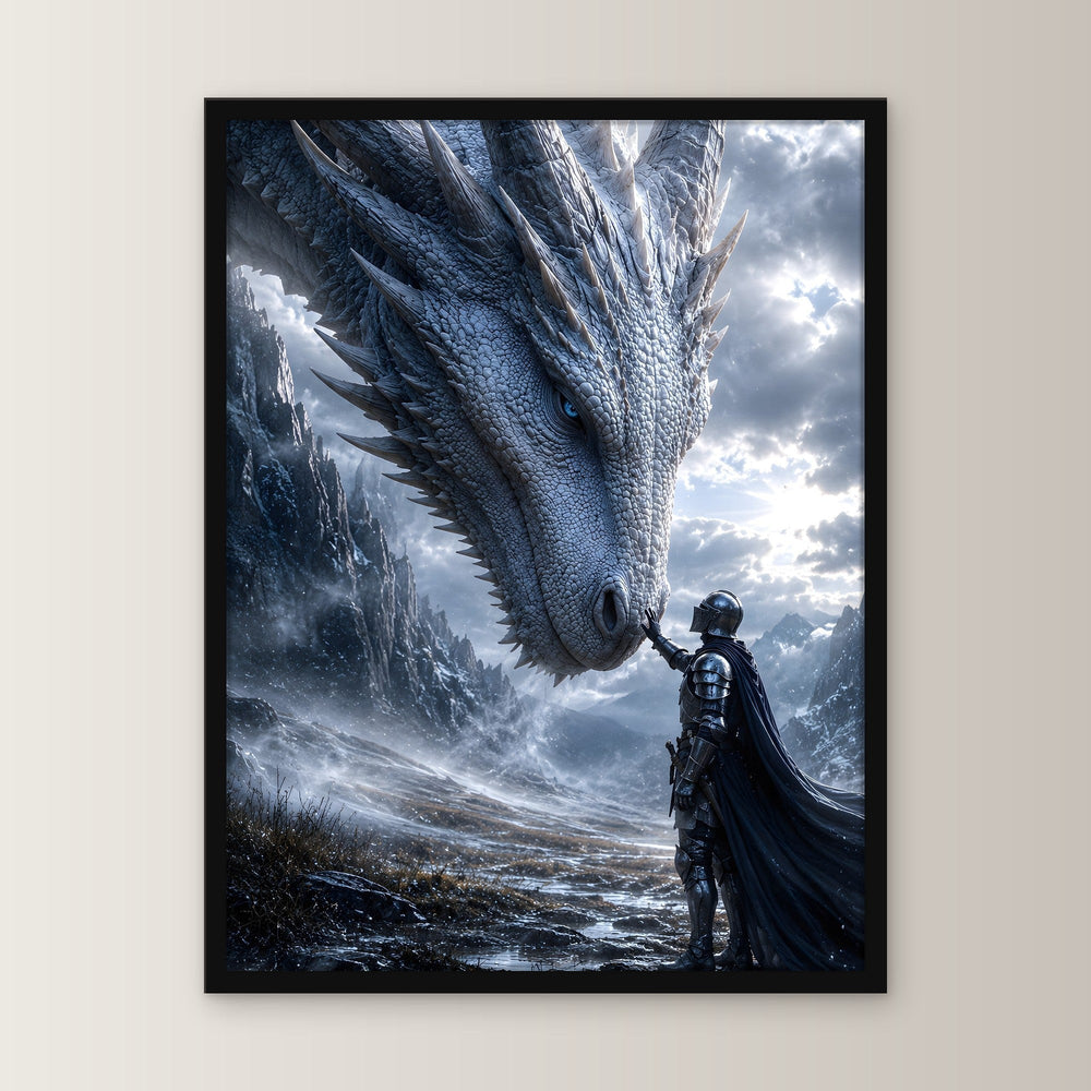 Ritter berührt die Schnauze des weißen Drachen, Dark Fantasy Wandbild gerahmt im schwarzen Holzrahmen, gerade von vorn an heller Wand