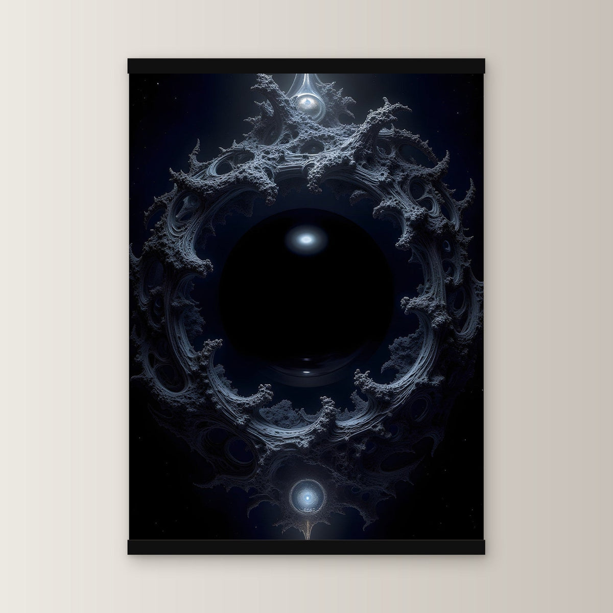 Das Auge der Leere als Poster mit schwarzer Holzleiste, gerade von vorn an heller Wand