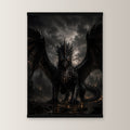 Der Aschekönig als Poster mit schwarzer Holzleiste, gerade von vorn an heller Wand