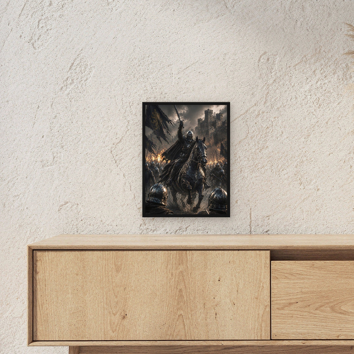 Dark-Fantasy Poster gerahmt im schwarzen Holzrahmen ueber einem Sideboard, zeigt die Groesse im Raum