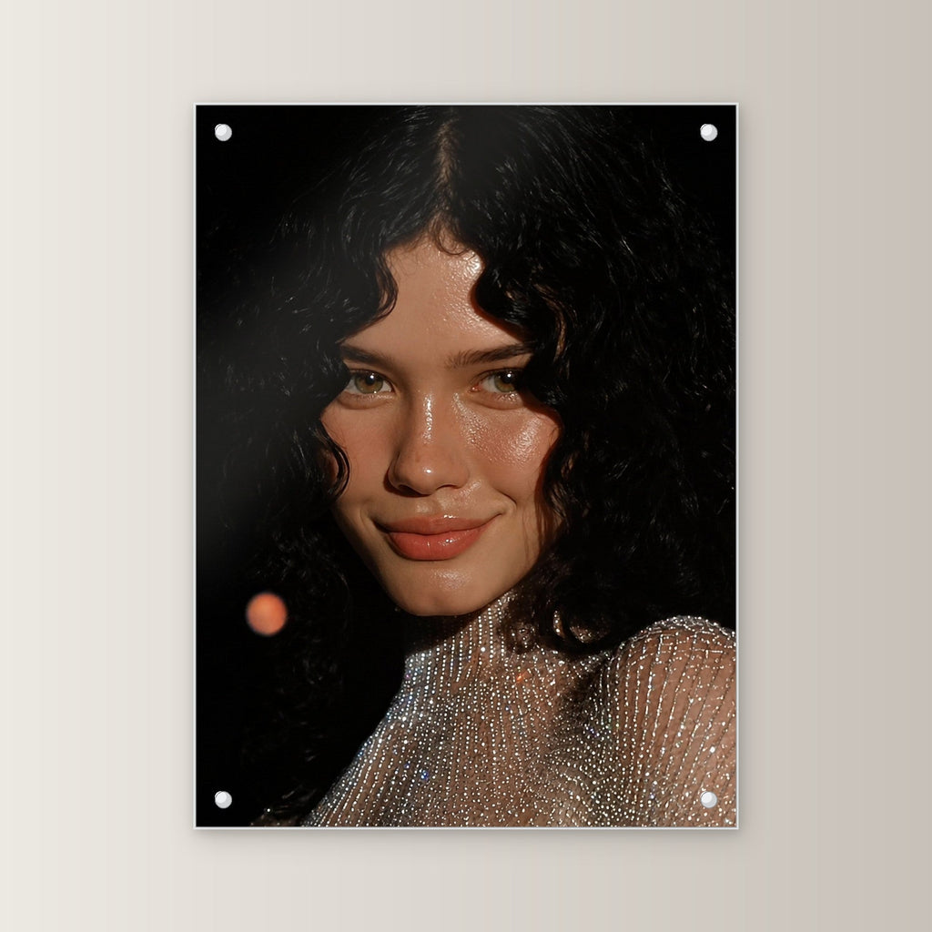 Glamour Acrylglasbild auf Acrylglas mit Edelstahl-Abstandshaltern, gerade von vorn an heller Wand